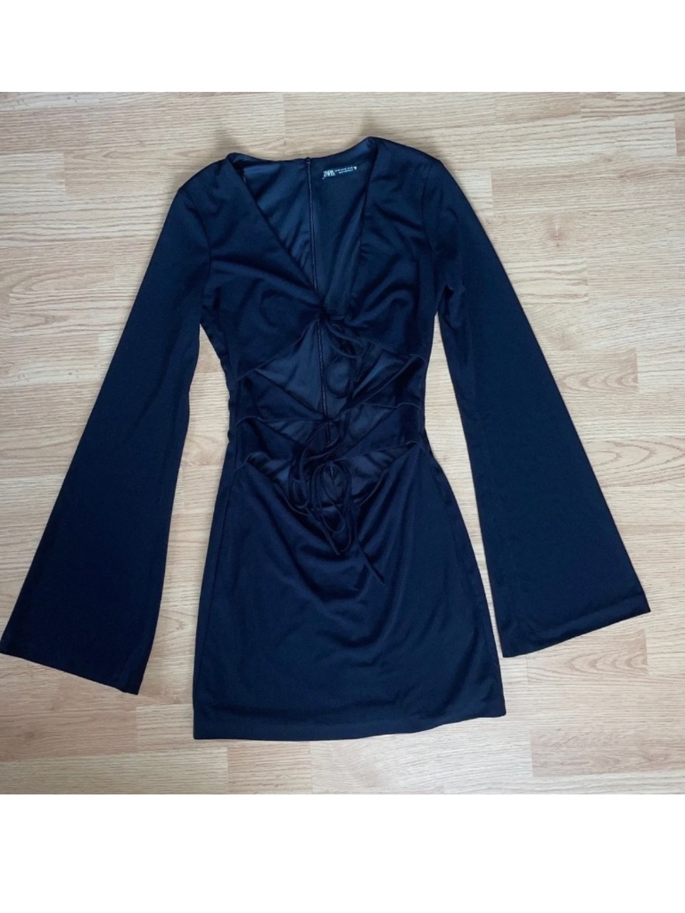 Zara Black Long - Flare Sleeve Mini Stretch Cut Out Dress Size XS - Picture 7 of 7